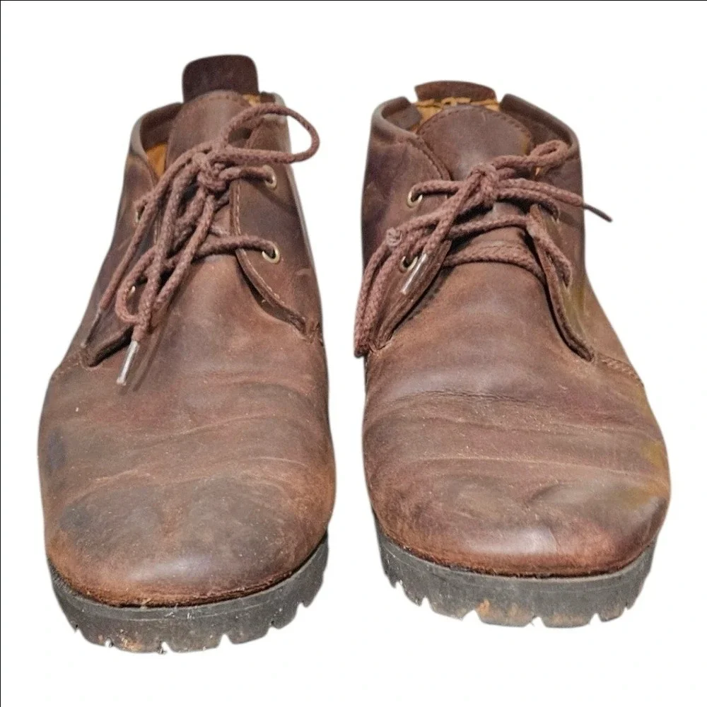 Timberland Mens Brown Leather Waterproof Chukka Boots Vibram Lug Sole Size 9